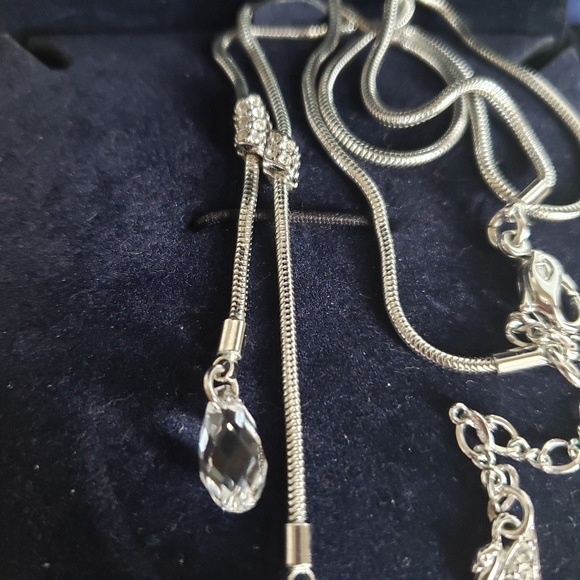 🏷Authentic Swarovski Necklace w/ Crystals - Picture 6 of 6